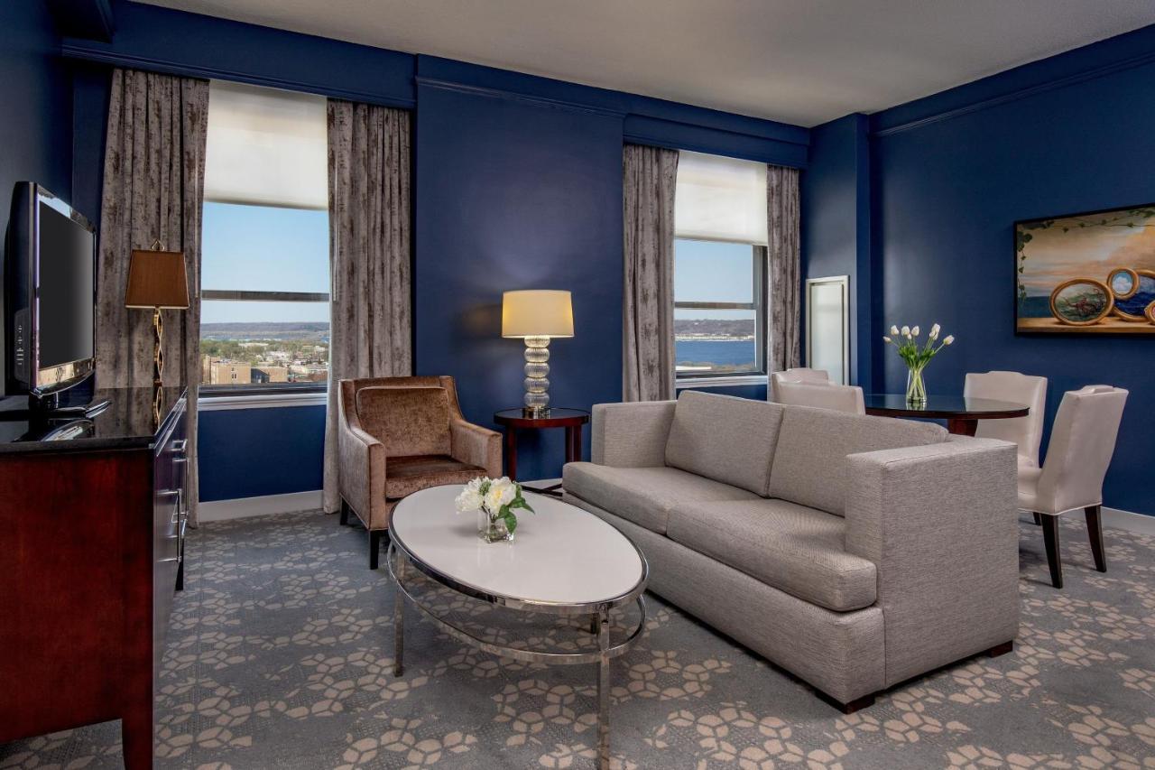 Готель Peoria Marriott Pere Marquette Екстер'єр фото