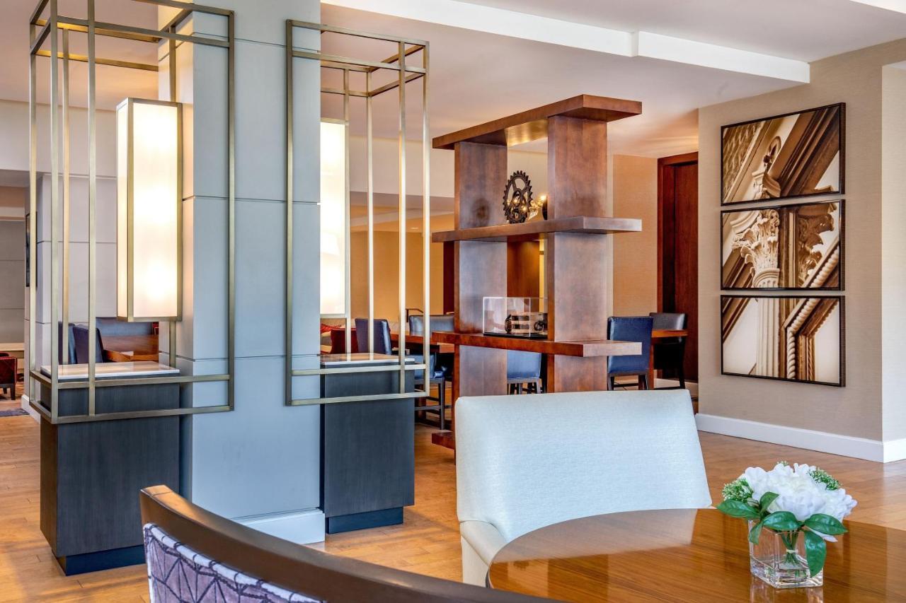 Готель Peoria Marriott Pere Marquette Екстер'єр фото
