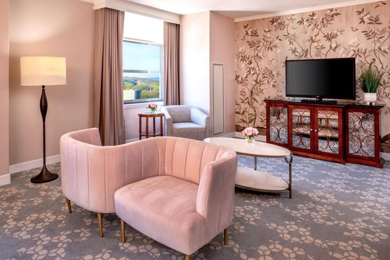Готель Peoria Marriott Pere Marquette Екстер'єр фото