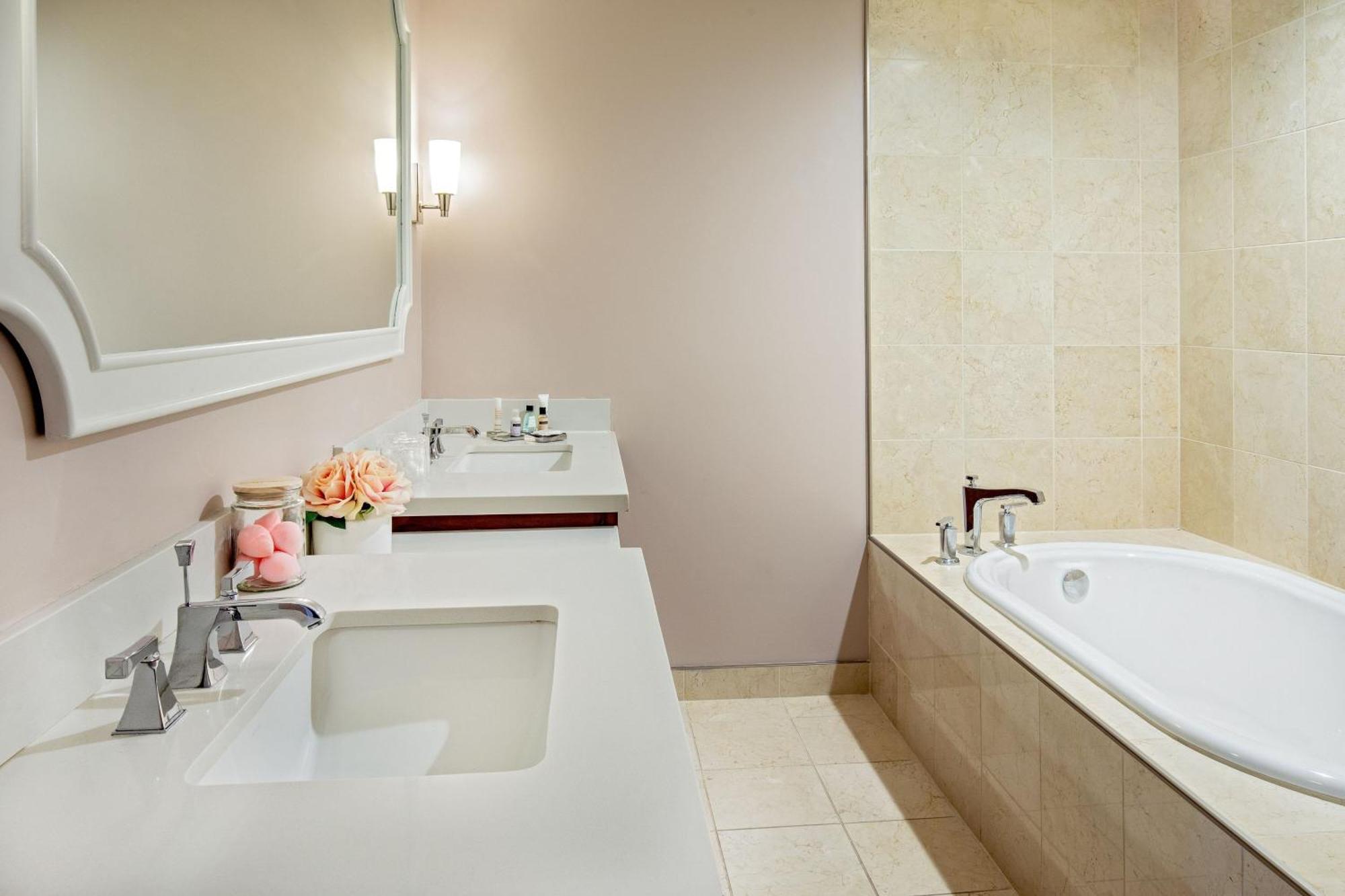 Готель Peoria Marriott Pere Marquette Екстер'єр фото