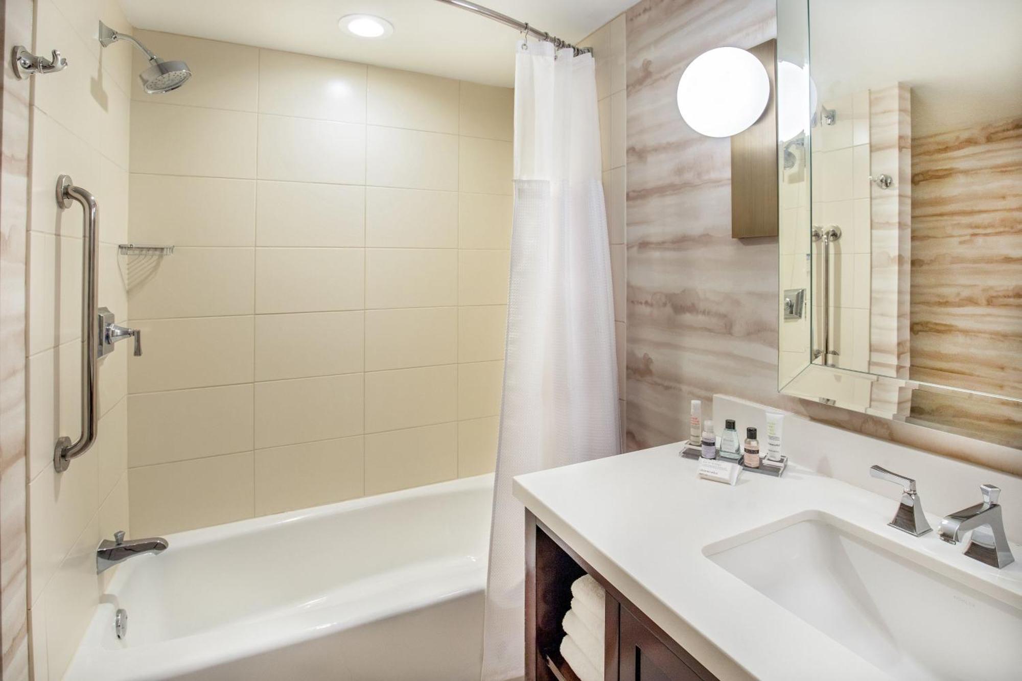 Готель Peoria Marriott Pere Marquette Екстер'єр фото